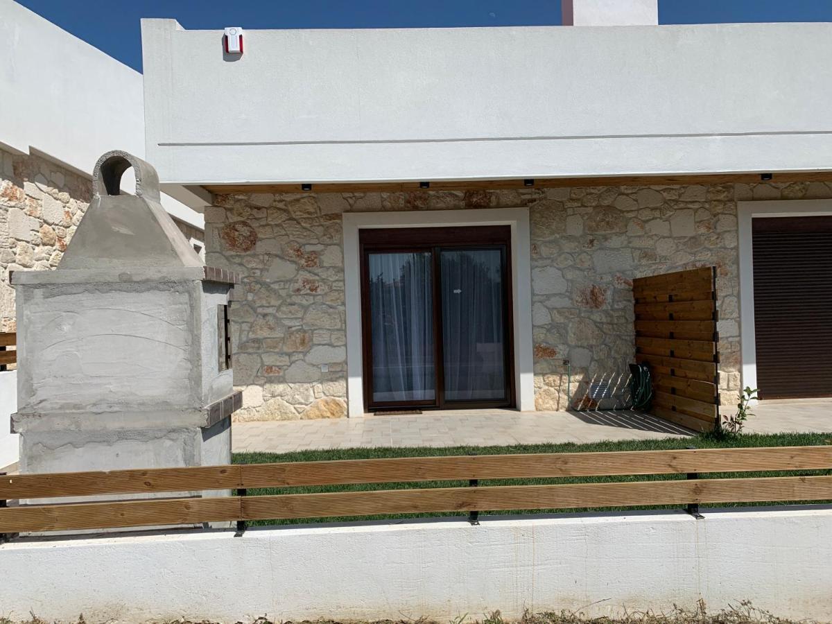 Elena'S House By The Sea Villa Nikiti  Ngoại thất bức ảnh